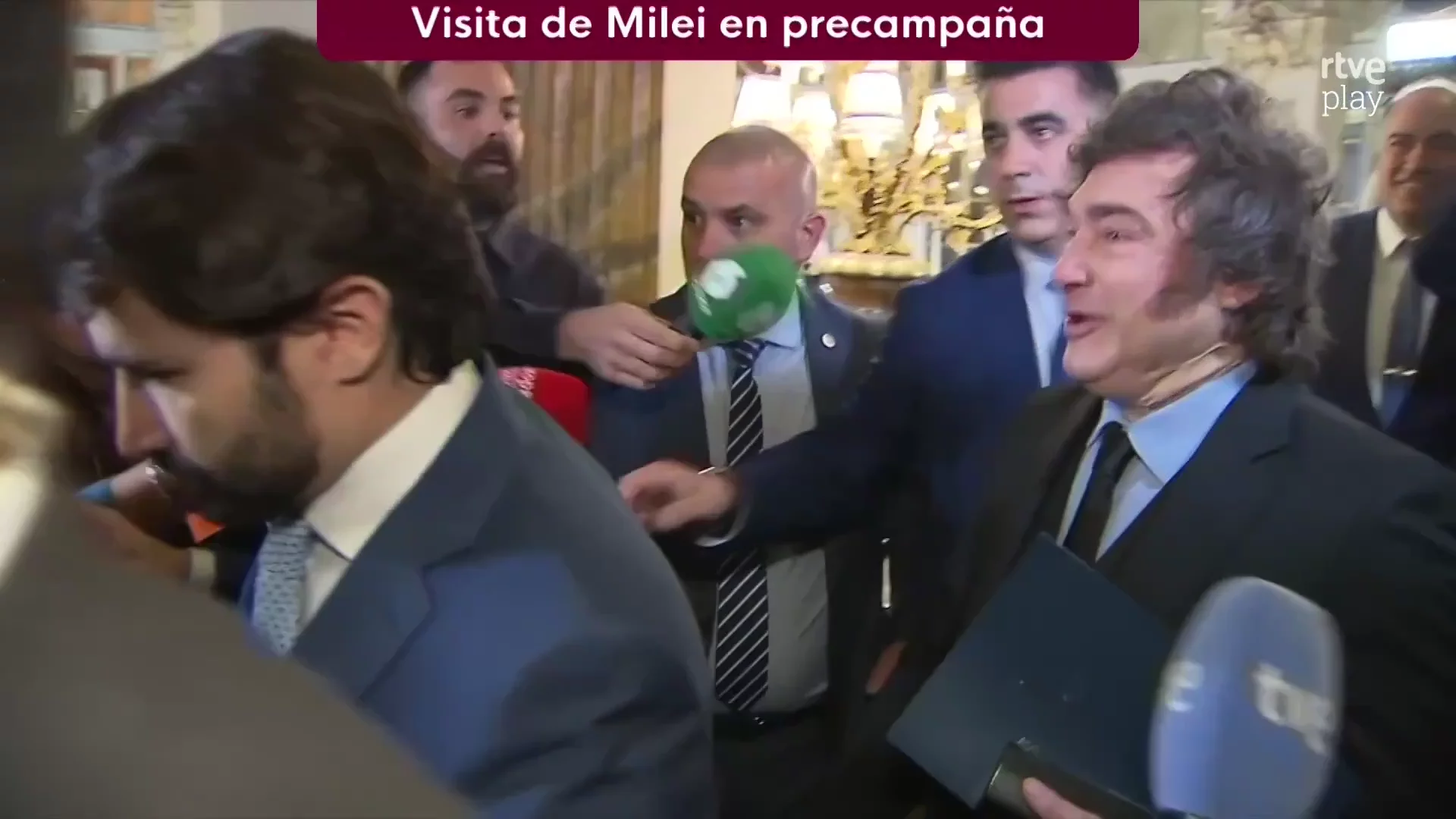 Milei en España: “Estúpidos incompetentes zurdos empobrecedores”