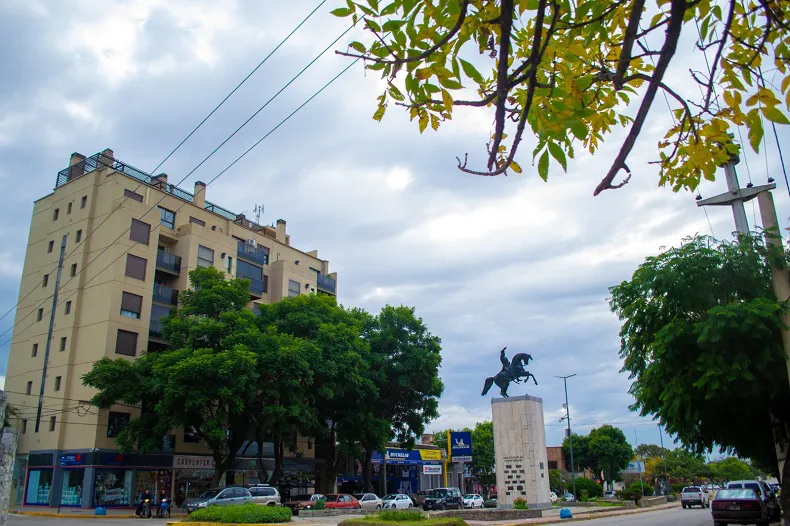 Clima 2025 Otoño Nublado (1)