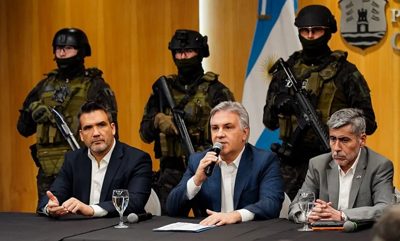 Ley Antibunquer Torres Lima, F + Llaryora + Quinteros 20260708