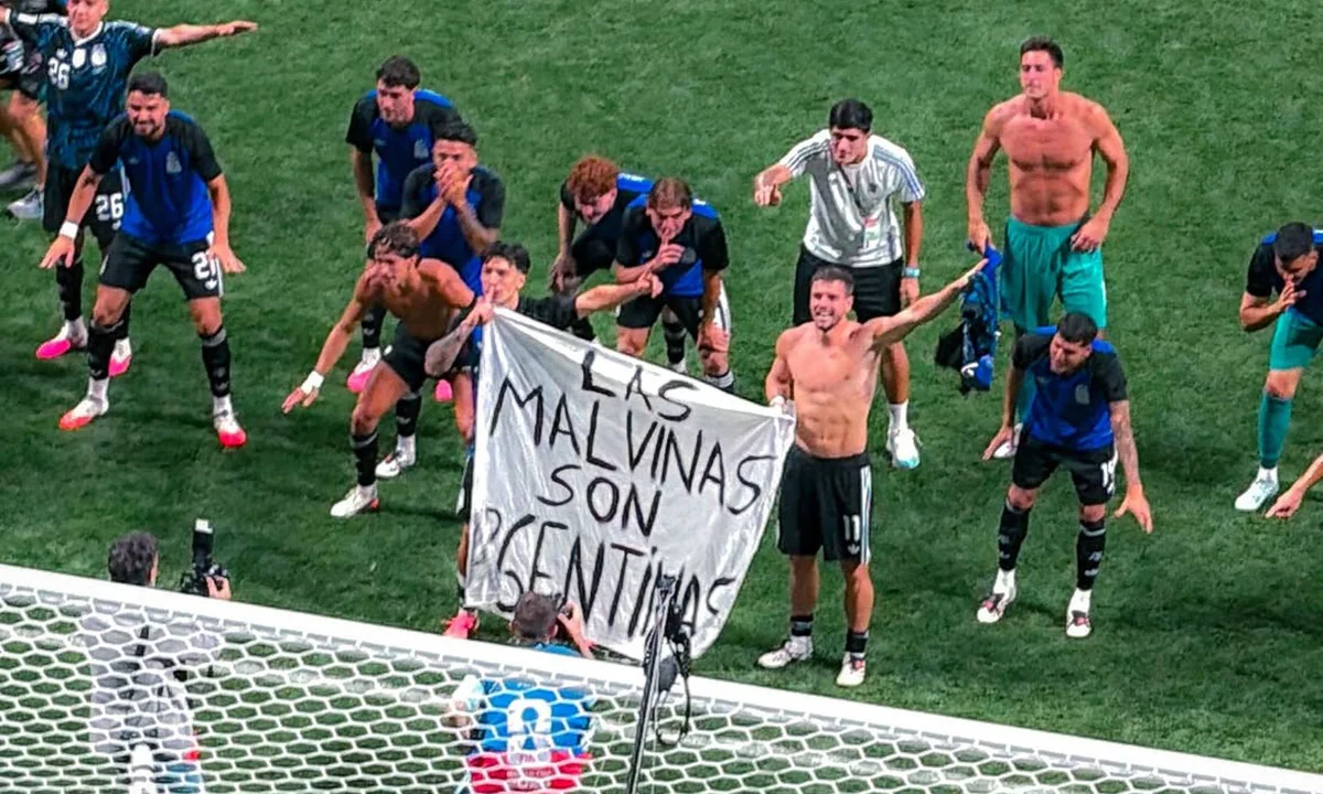 LAS MALVINAS SON ARGENTINAS